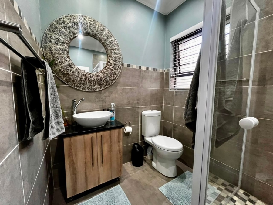 4 Bedroom Property for Sale in Boschdal North West